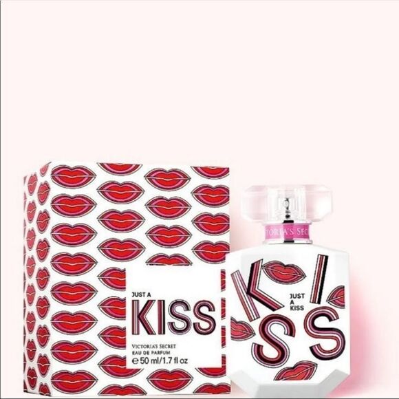 Victoria's Secret JUST A KISS Body Care Bundle - Picture 4 of 4
